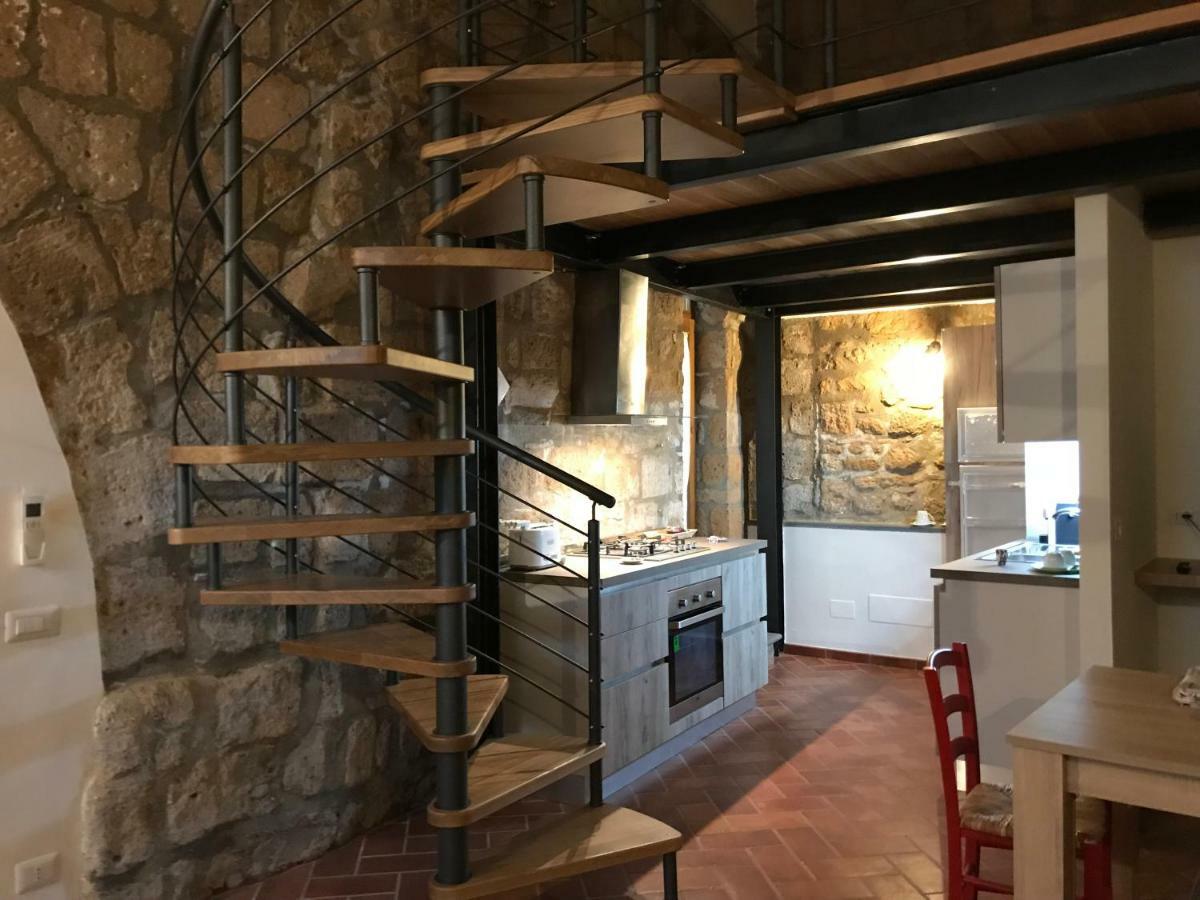 Palazzo Urbani Apartment Орвието Екстериор снимка