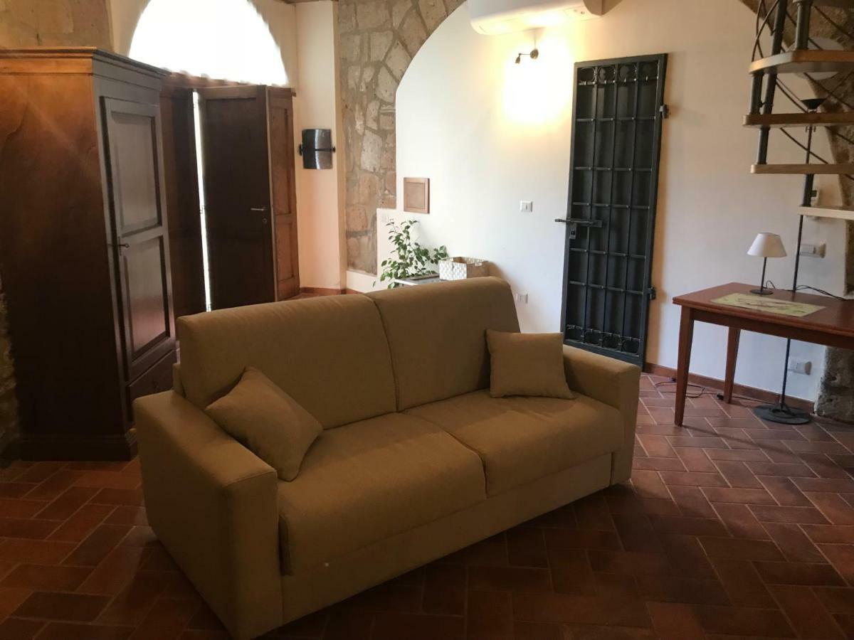Palazzo Urbani Apartment Орвието Екстериор снимка