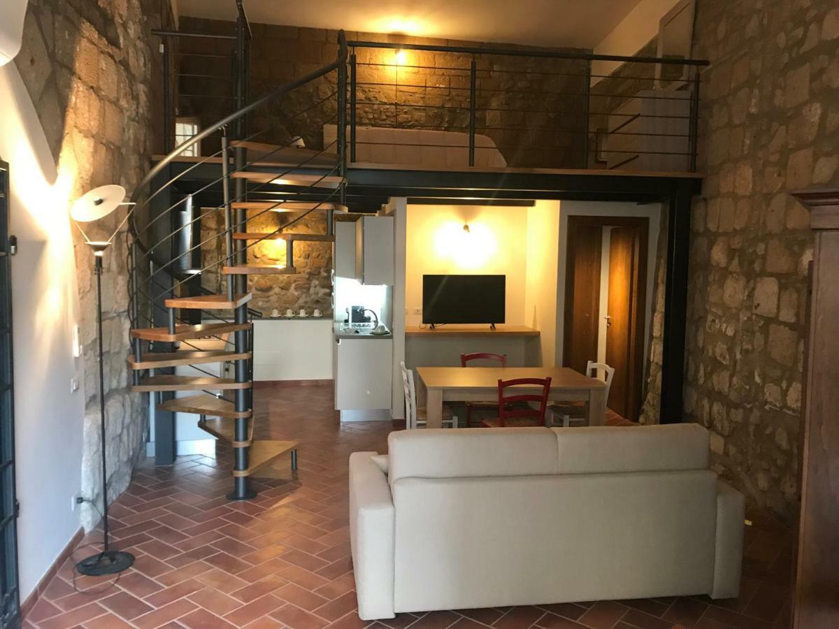 Palazzo Urbani Apartment Орвието Екстериор снимка