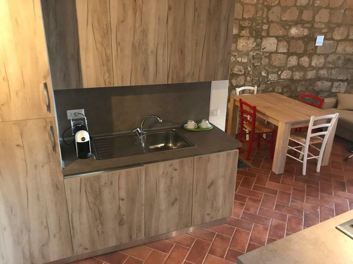 Palazzo Urbani Apartment Орвието Екстериор снимка